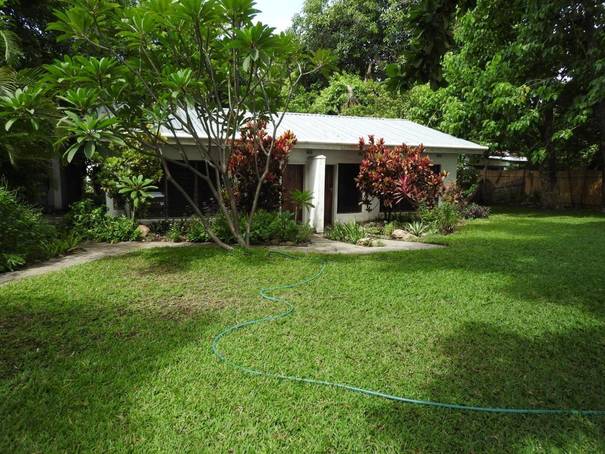 Norman Carr Cottage Monkey Bay Kültér fotó